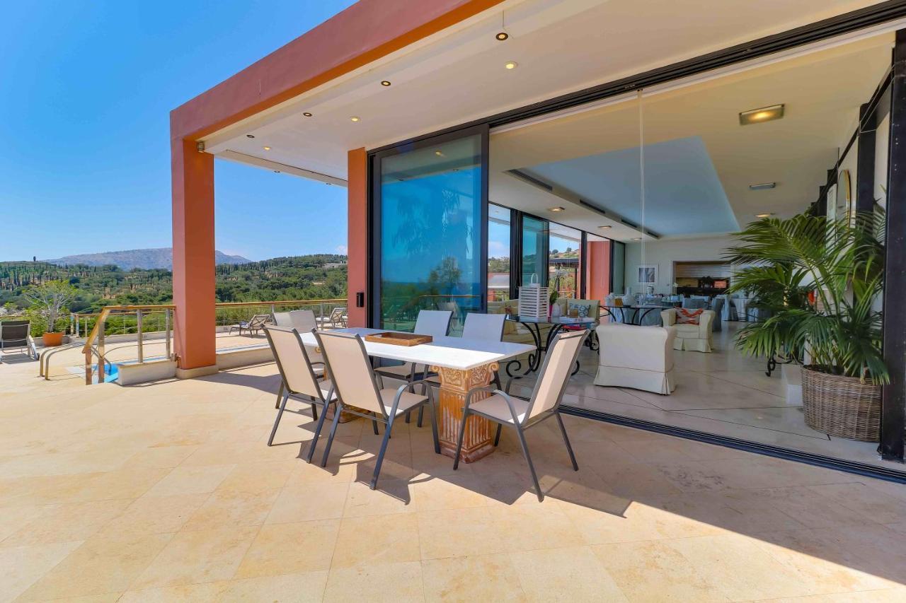 Black Diamond Beachfront Pool Villa Pasithea In Sounio, Athens Cap Cap Sounion Extérieur photo