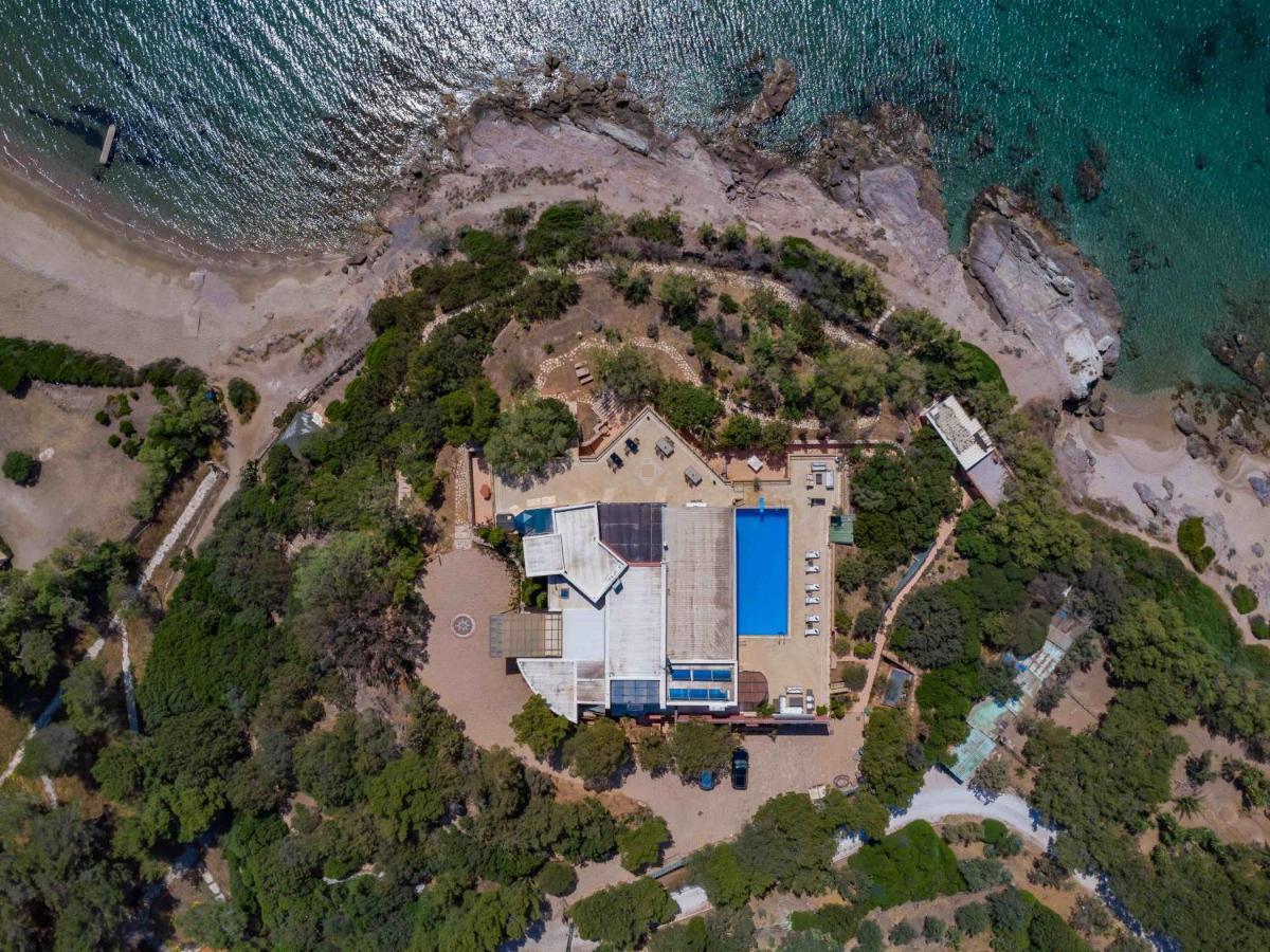 Black Diamond Beachfront Pool Villa Pasithea In Sounio, Athens Cap Cap Sounion Extérieur photo